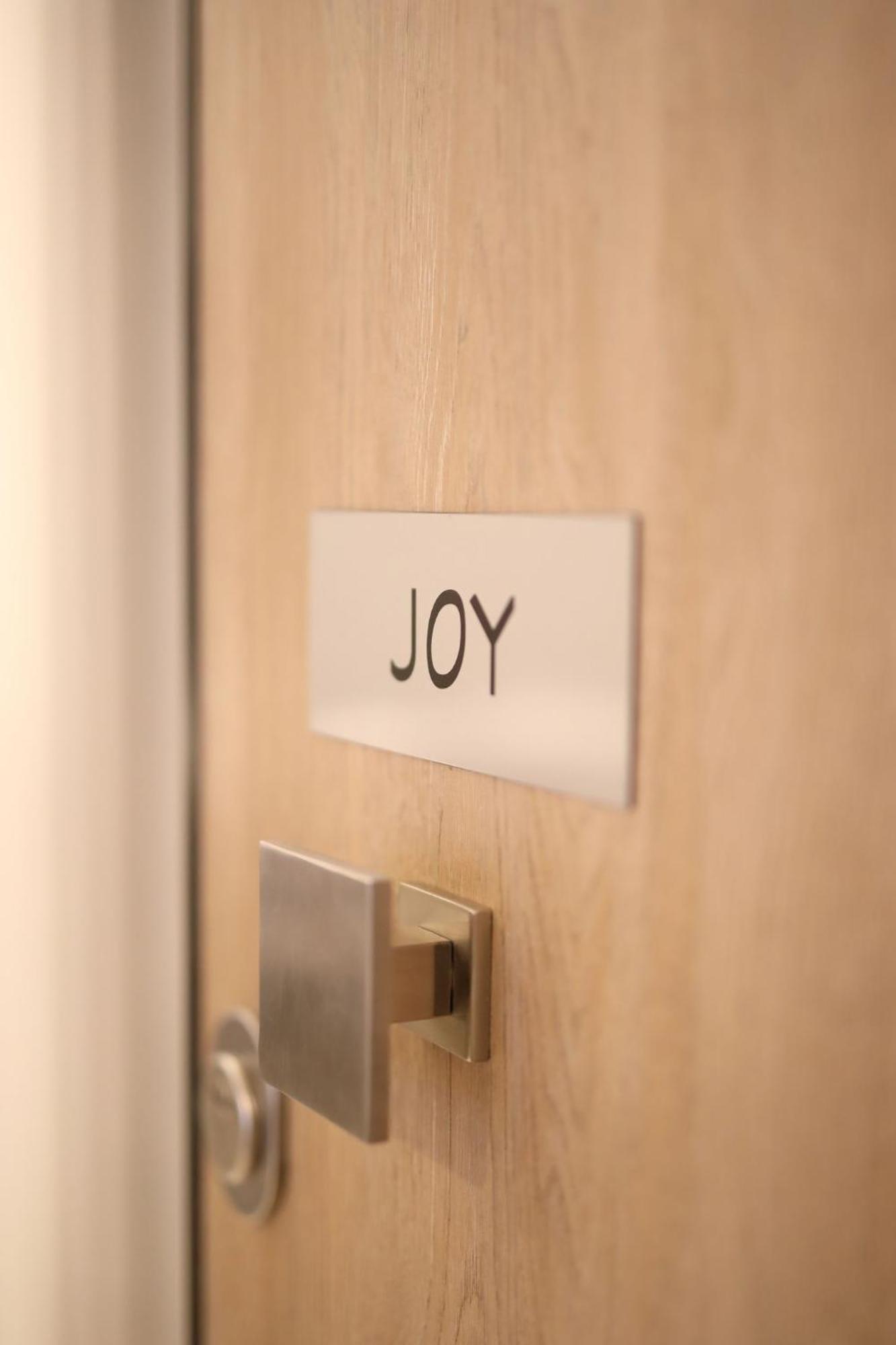 Joy Luxury Central Apartment Atenas Exterior foto